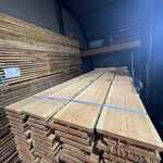 Ca. 48x Douglas Onbekantrechte Schaaldelen, 22×200-250mm, lengte 500cm